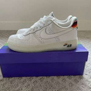 Like new! Nike Air Force 1 Low Be True size7 Mens & 8.5 WMNS